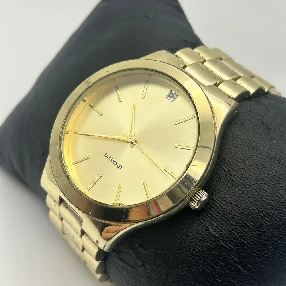 Diamond Gold-tone Stainless Steel Men’s Watch Working New Battery